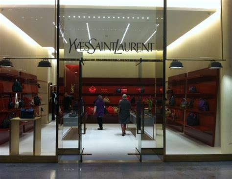 ysl milano outlet|outlet yves saint laurent.